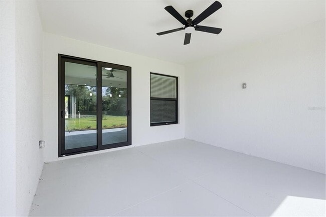 Building Photo - 7361 S Plum Tree