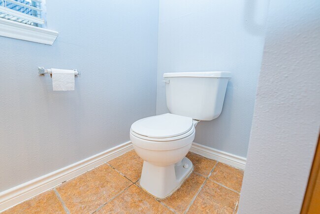 Building Photo - 1126 Noble Glen Dr