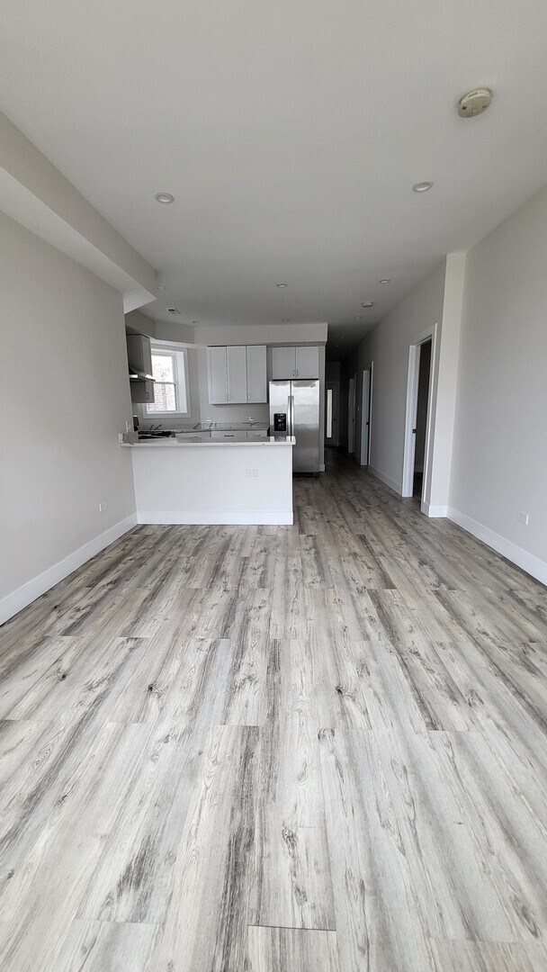 Building Photo - 2904 W Nelson St