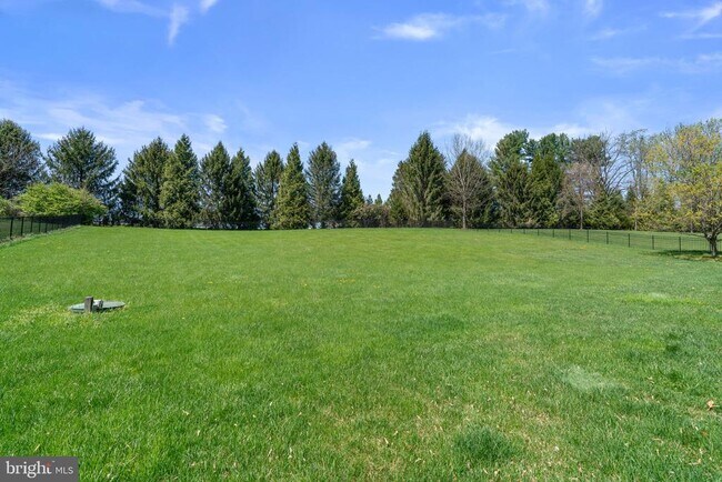 Building Photo - 11230 Kinsale Ct