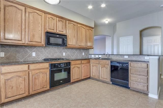Building Photo - 13994 Fall Harvest Dr