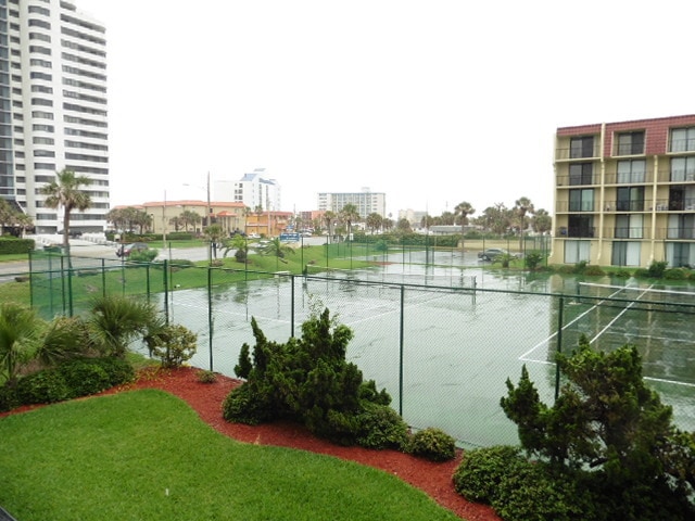 Building Photo - Updated 1 Bed 1 Bath Condo Across A1A from...