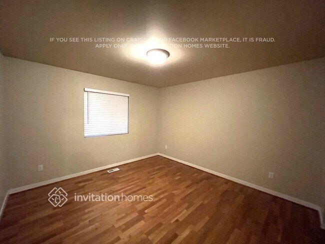 Building Photo - 14102 11th Pl W