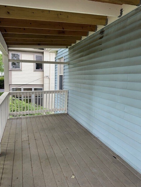 Building Photo - 117 Brown Ave
