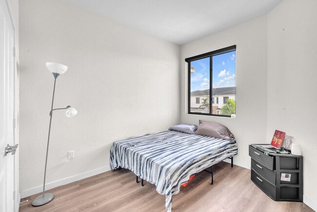 Building Photo - 10973 SW 232nd Terrace