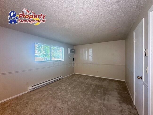 Building Photo - 316 N 29th St