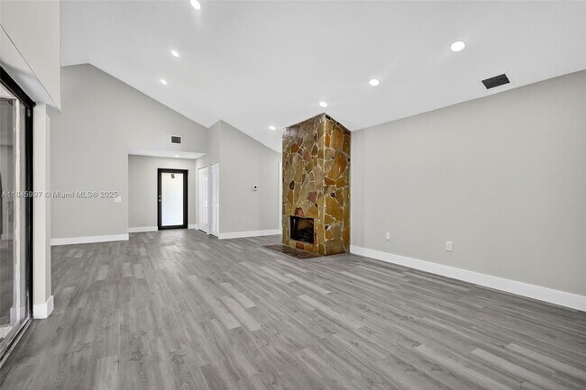 Building Photo - 17329 NW 62nd Ct