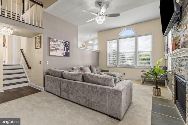Building Photo - 18318 Lyles Dr