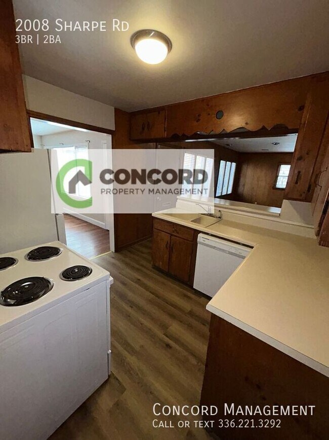 Building Photo - 2008 Sharpe Rd