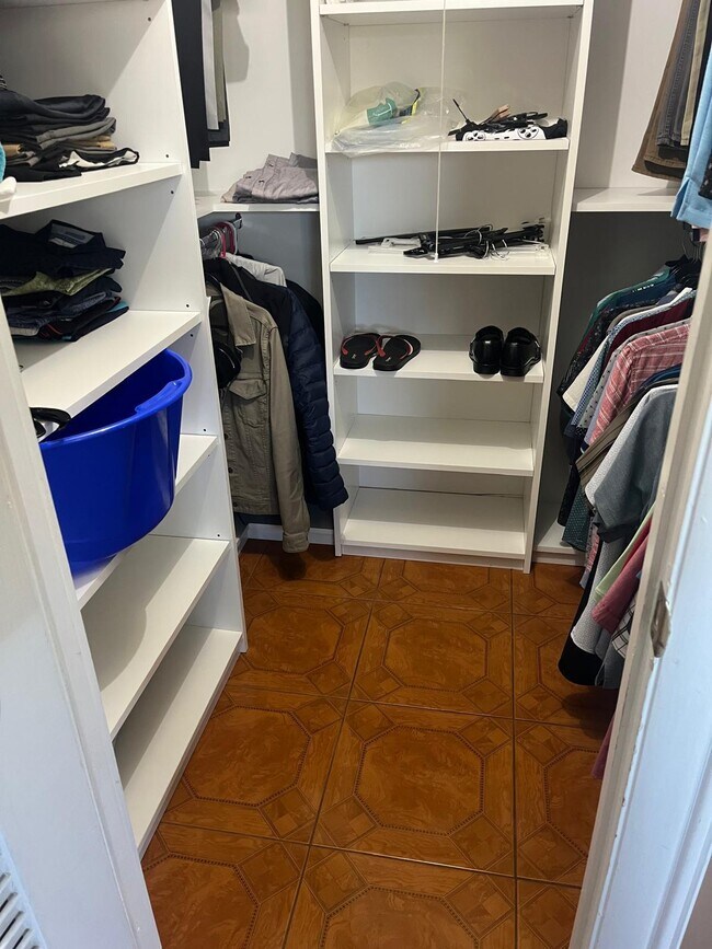 Building Photo - 7502 W Atlantic Blvd