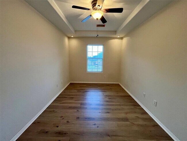 Building Photo - 5517 Rio Sabinas St