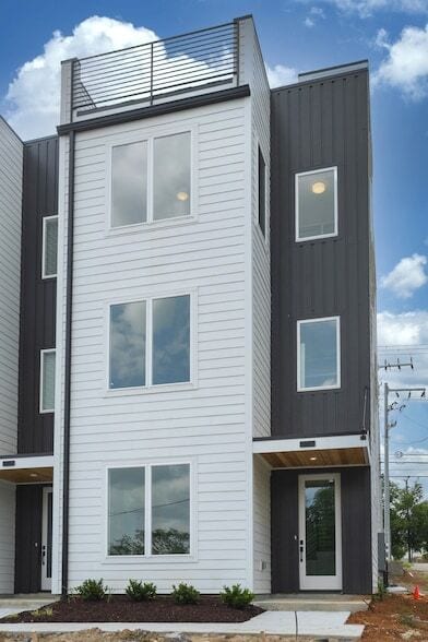 Building Photo - 522 Cliff Cir