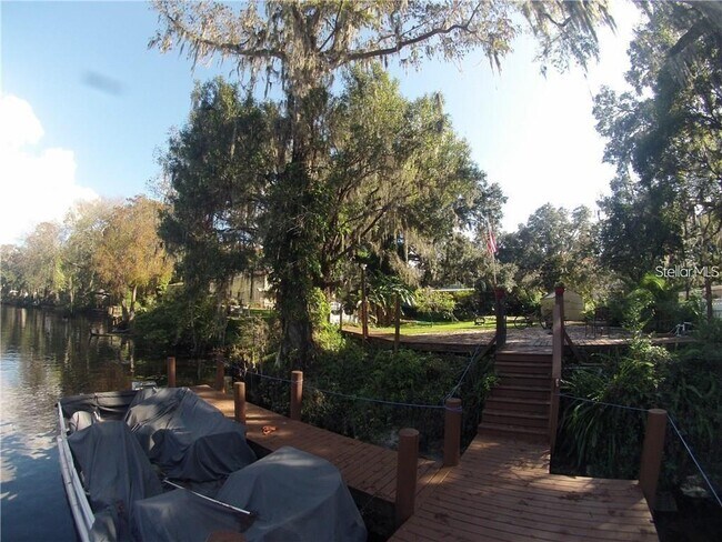 Building Photo - 11949 Riverhills Dr
