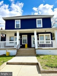 Building Photo - 1906 49th St