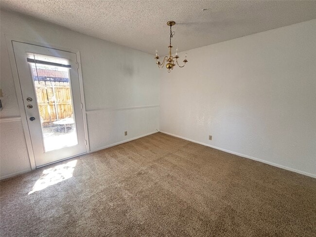 Building Photo - 2426 N Graham Dr