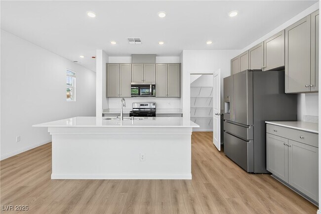 Building Photo - 4153 Texas Lilac Ave