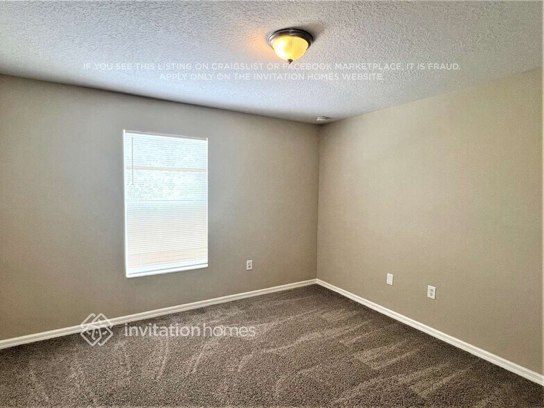 Building Photo - 2347 Anacostia Ave