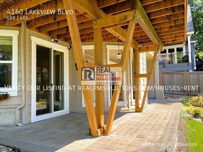 Building Photo - 4160 Lakeview Blvd