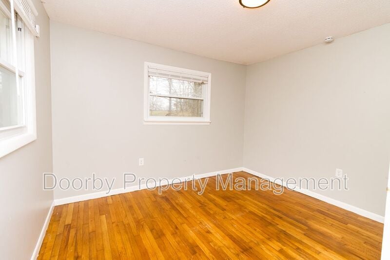 Building Photo - 11412 London Ln