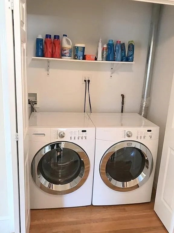 Building Photo - 343 Quarry St