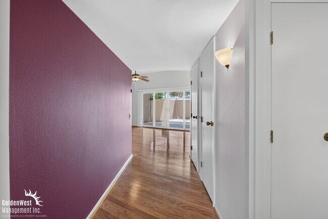 Building Photo - Spacious 2Bdm 2Ba Sun City Home with Vaulted Ceilings, Private Covered Patio & Garage! 55+ Community
