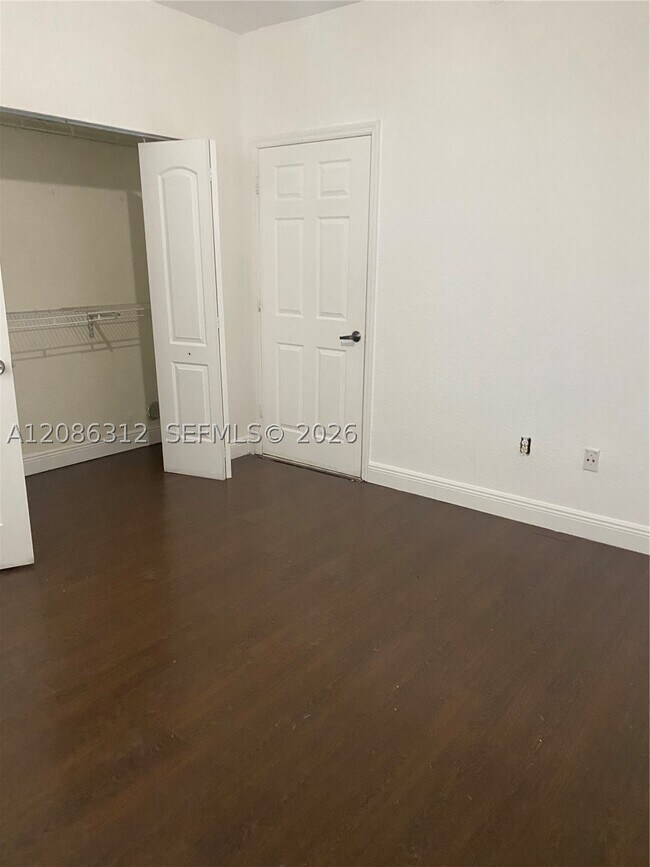Building Photo - 755 SW 148th Ave