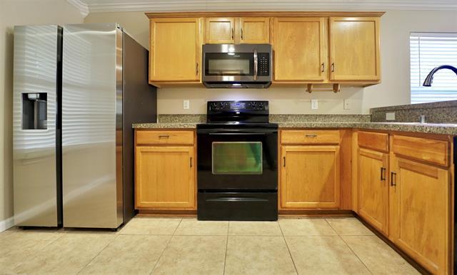 Building Photo - 2305 Arrowhead Pass