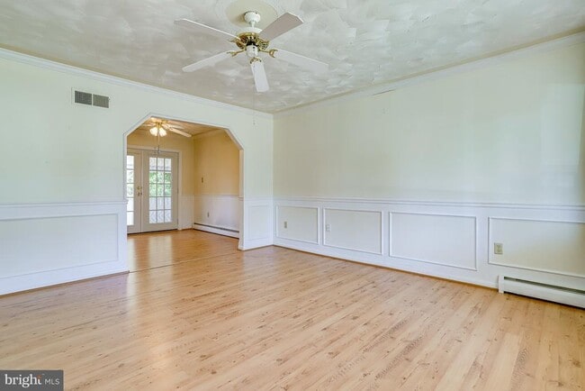 Building Photo - 13714 Gran Deur Dr