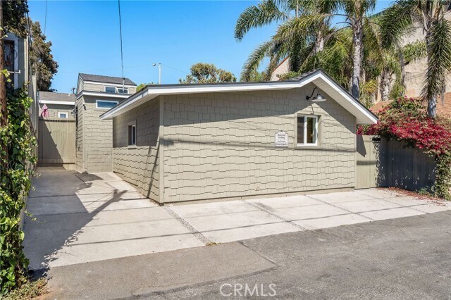 Building Photo - 1259 S Coast Hwy