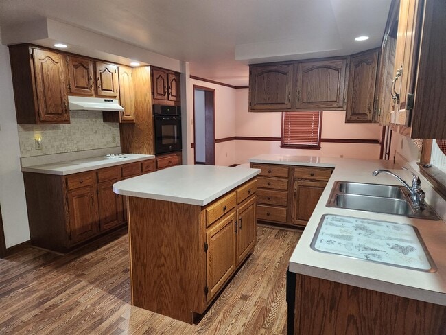 Building Photo - 8353 Apple Harvest Dr