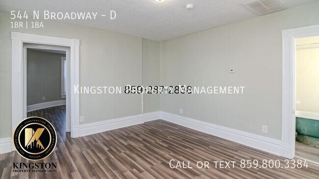 Building Photo - 544 N Broadway St