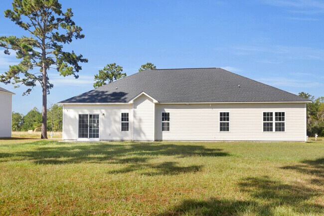 Building Photo - 174 Finch Ln