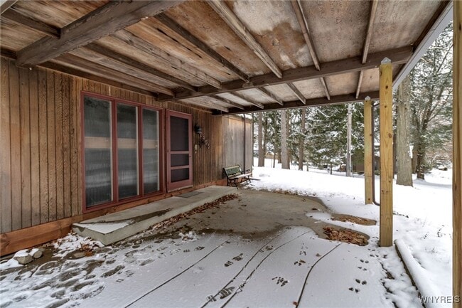 Building Photo - 2955 E Church St