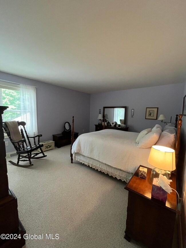 Building Photo - 43 Waterview Dr