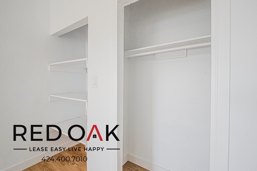 Building Photo - 1839 W 12th St