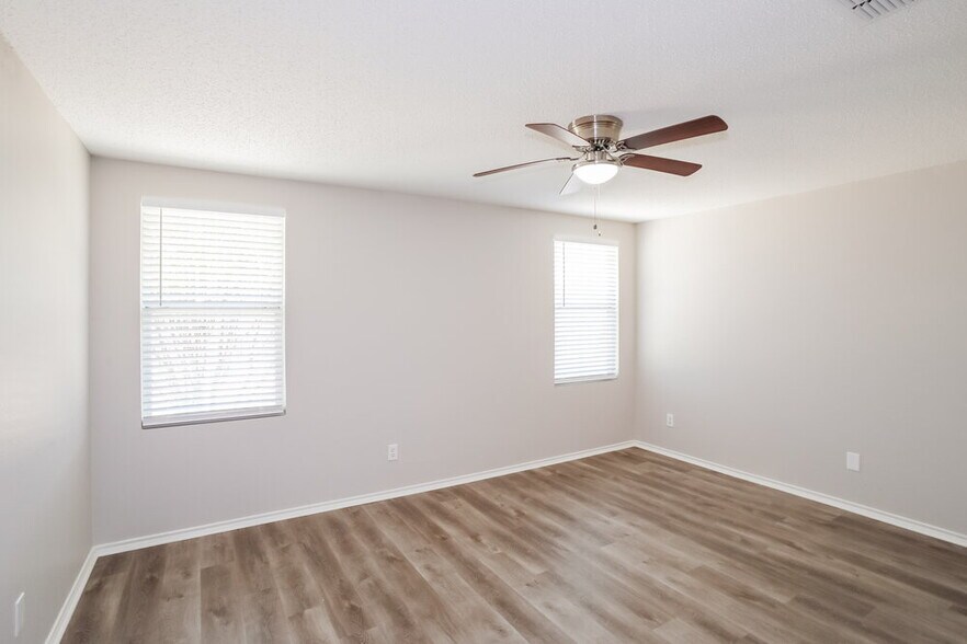 Building Photo - 732 Granite Ridge Dr