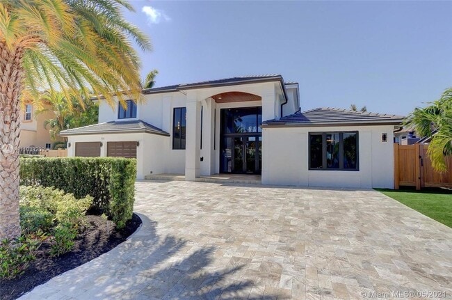 Building Photo - 750 Marine Dr