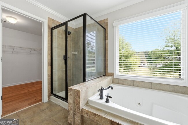 Building Photo - 715 Arbor Cove