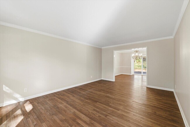 Building Photo - 602 Middlebrooks Cir