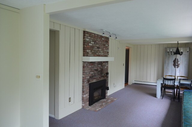 Building Photo - 2 Pine Hill Rd