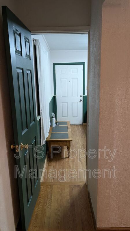 Building Photo - 3107 Del Paso Blvd