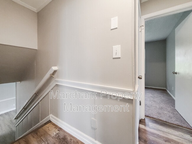 Building Photo - 719 Amy Gray Street