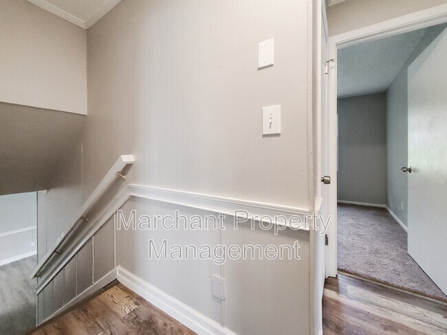 Building Photo - 719 State Rd S-42-7123