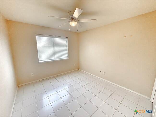 Building Photo - 2742 FM1044