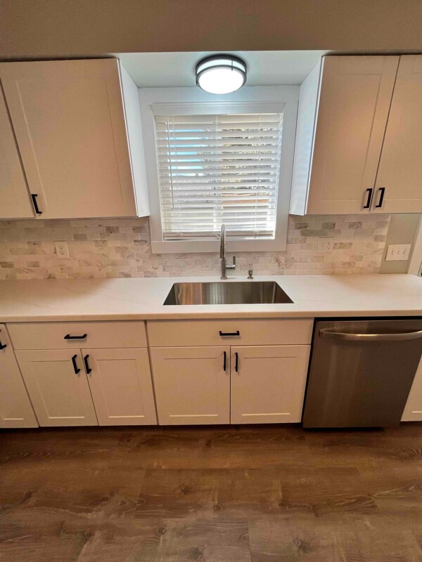 Building Photo - 2505 Hancock Ave