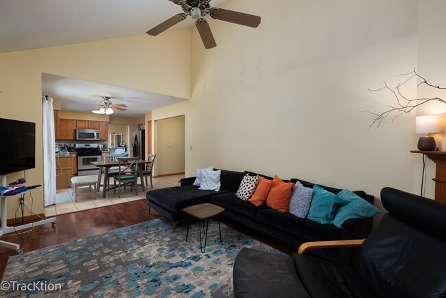 Building Photo - 3081 Barnstable Ct