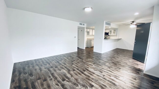 Building Photo - 5317-5311 Denny Ave