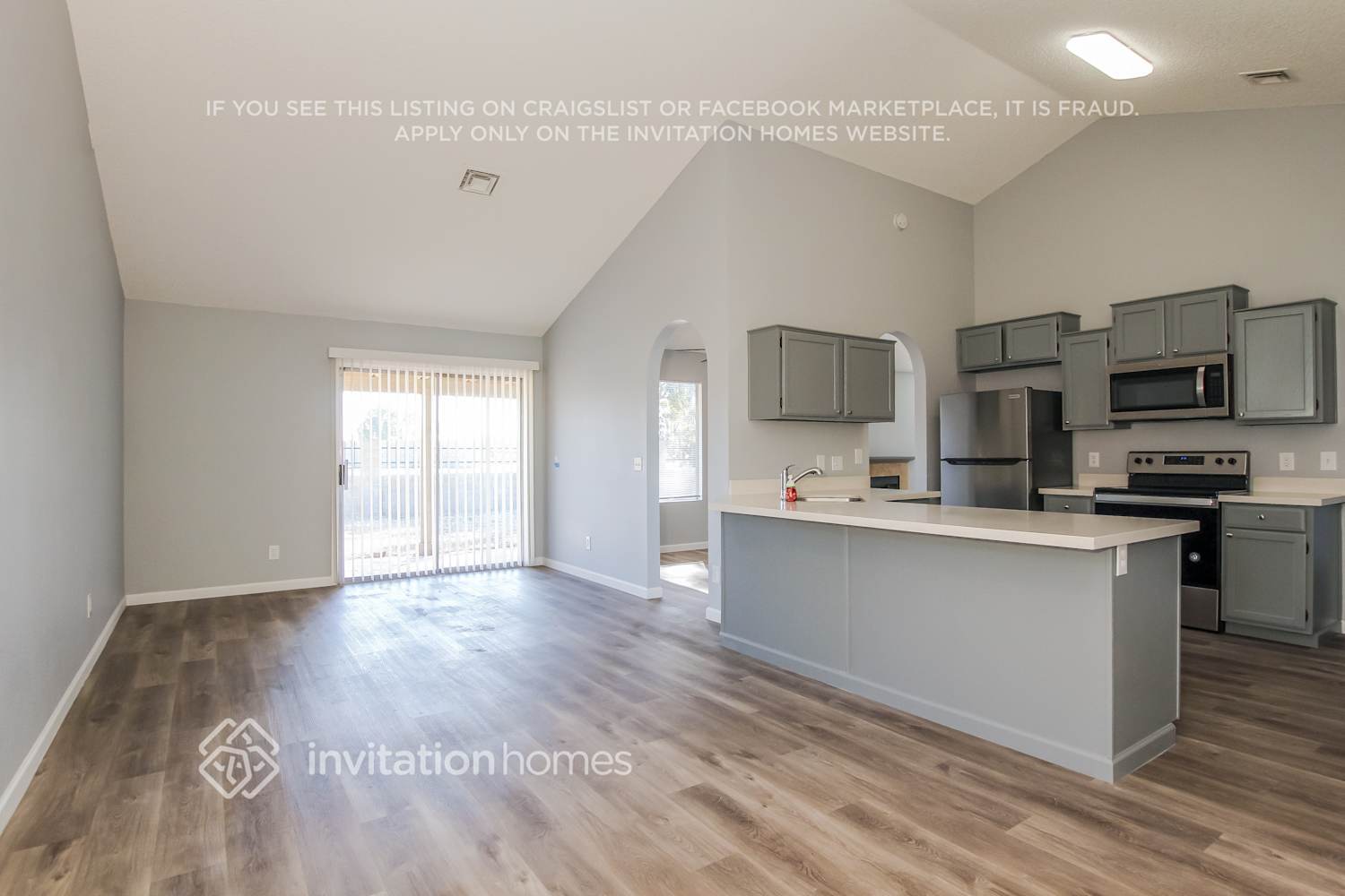 Building Photo - 4501 N 106th Dr