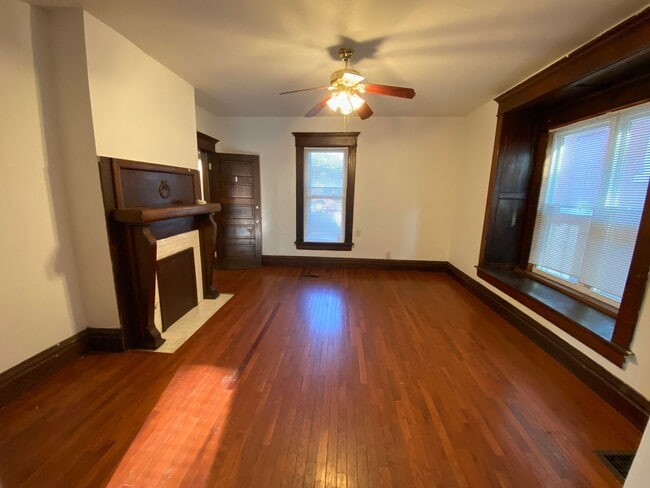 Building Photo - 1837 N 4th St