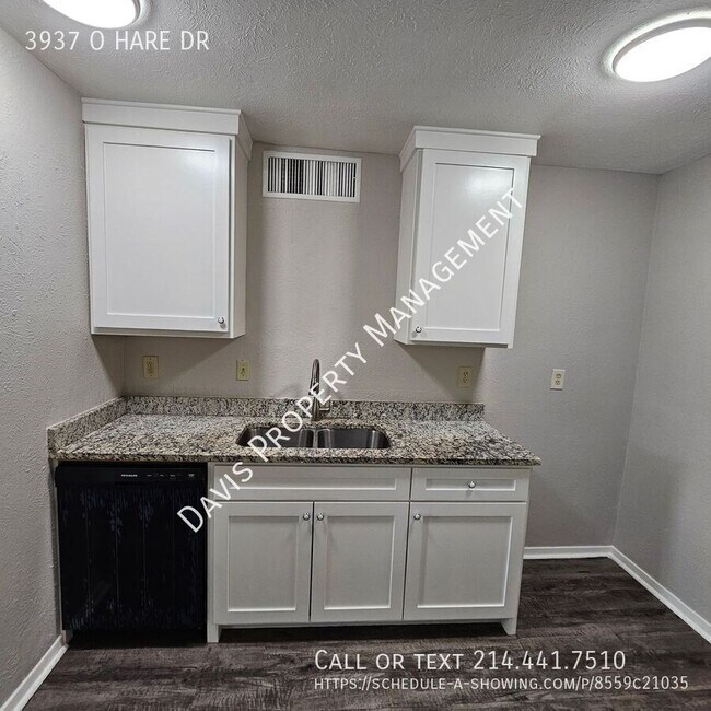 Building Photo - 3937 O HARE DR-